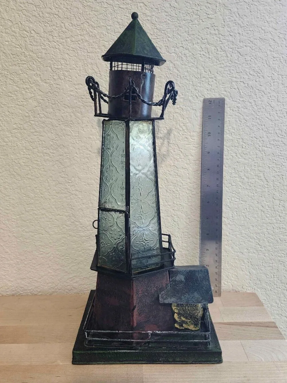 Large 16